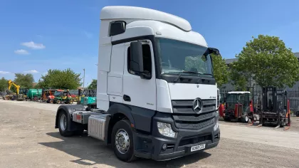 MERCEDES-BENZ Actros Tractor unit img