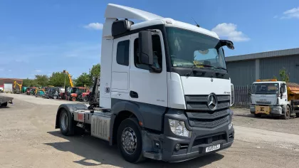 MERCEDES-BENZ Actros Tractor unit img