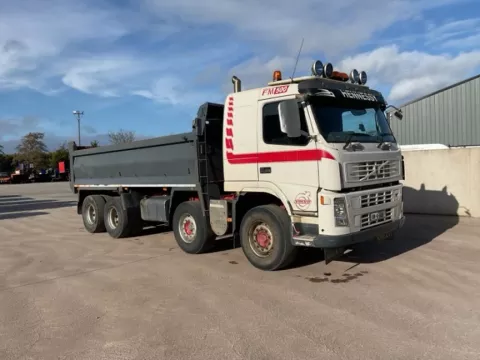 2008 VOLVO FM9.380 8x4 Tipper img