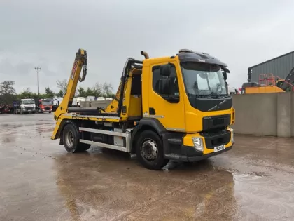 2021 Volvo FL250 4x2 Skiploader img