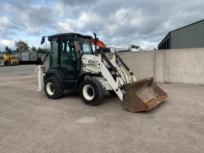 2018 JCB 3CX Compact Backhoe Loader img