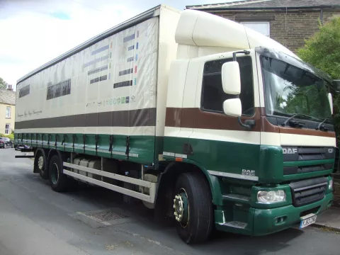 2013 DAF CF75 Curtain Side img