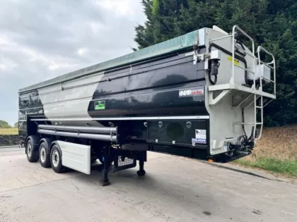 2019 MULDOON NT SERIES HORIZONTAL BULK BLOWER Specialist Vehicle img