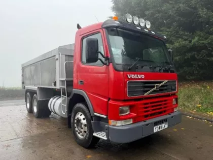 2001 VOLVO FM7 Tipper img