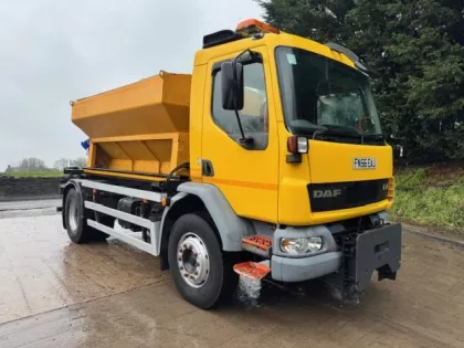2007 DAF LF 55.220 Gritter Truck img