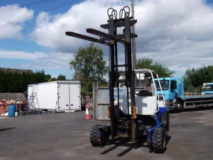 2018 (67) PALFINGER CR253 MOFFETT FORK LIFT img
