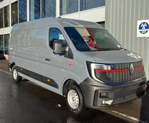 2026 Renault Master RED Edition Panel Van img