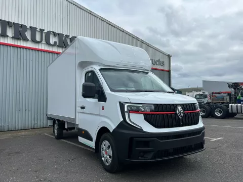 Renault Master L3 Luton with Tail Lift - Red Edition img