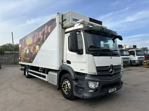 2014 Mercedes Benz Antos 1827 4x2 18T Fridge Truck img