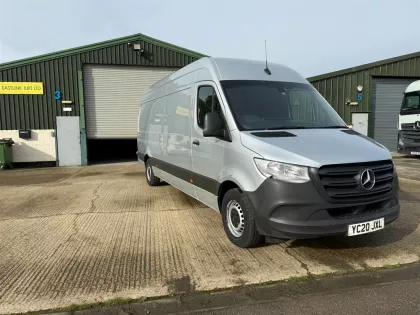 2020 Mercedes-Benz Vans Sprinter Panel van img