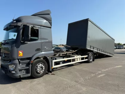 2015 Mercedes-Benz Trucks Actros Vehicle transporter img