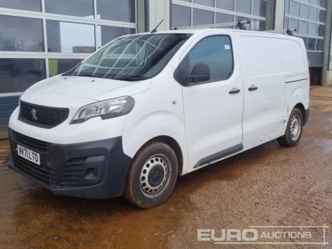 2022 Peugeot Expert img