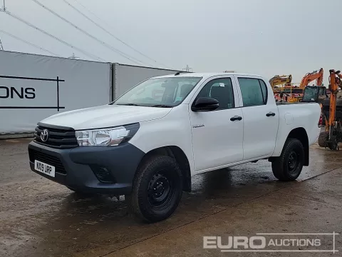 2019 Toyota Hilux img