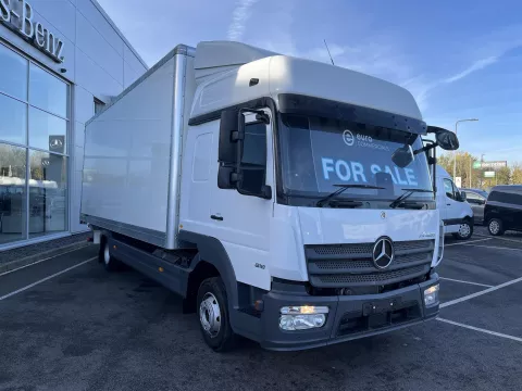 2024 Mercedes-Benz ATEGO 818L 22’ Box Tail Lift  BigSpace - Unregistered img