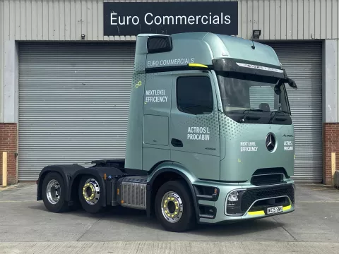 2025 Mercedes-Benz Actros L 2553LS ProCabin Giga Ex Demo img