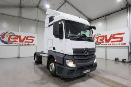 2017 (17 PLATE) Mercedes Benz Actros 1843 4x2 Euro 6 Tractor Units img