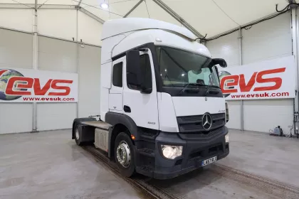 2017 (67 PLATE) Mercedes Benz Actros 1843 4x2 Euro 6 Tractor Units img