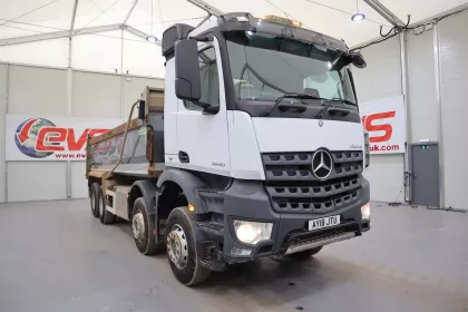 2018 (18 PLATE) Mercedes Benz Arocs 3240 8x4 Euro 6 Tippers img