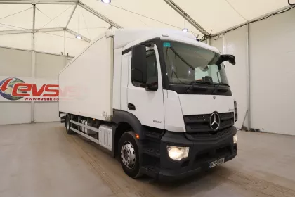 Full MOT & 3 Month Warranty!! 2019 (19 PLATE) Mercedes Benz Antos 1824 4x2 Euro 6 Rigids img