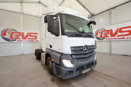 2014 (14 PLATE) Mercedes Benz  1840 4x2 Euro 6 Tractor Units img