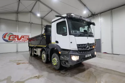 2021 (21 PLATE) Mercedes Benz Arocs 3240 8x4 Euro 6 Tippers img