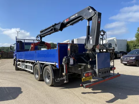 DAF CF 330 Crane img