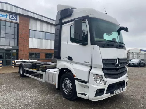 MERCEDES ACTROS 1824 *EURO 6* 4X2 DEMOUNT CHASSIS CAB 2018 - BV67 OUB img