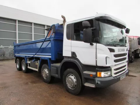 SCANIA P400 8X4 TIPPER (EU63 FBY) - S N 4173 img