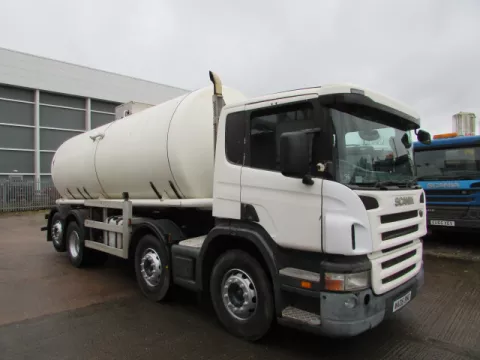 SCANIA P340 2006 8X2 WATER MILK TANKER (WA06 BNO) - S N 4151 img