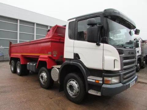 SCANIA P340 2010 8X4 STEEL BODY TIPPER (MX10 BXD) - S N 4137 img