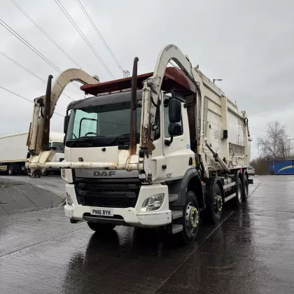 2016 DAF CF Municipal img