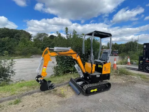 Mini Digger 1 Ton img