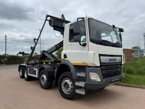 DAF CF 410 2020 (20) EURO 6, DAY CAB, 8X4 HOOK LOADER img