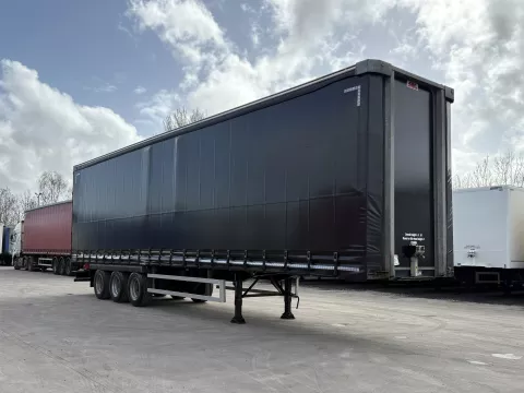 2 x 2018 SDC, 4.8m Ht, ENXL, Sliding Posts, Curtainsided Trailers img