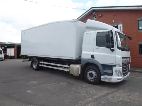 2018 DAF CF340 DRAWBAR BOXVAN img