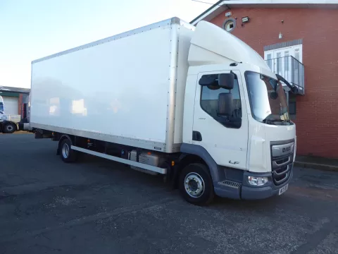 2021 DAF LF 12 TONNE BOXVAN img