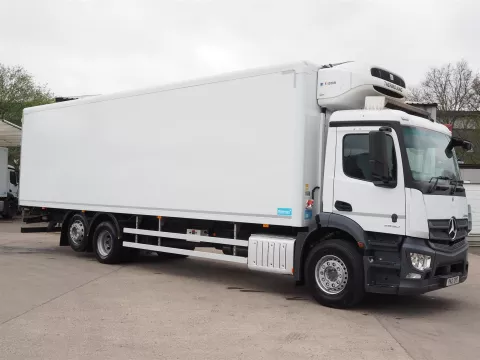 2021,21 reg Mercedes-Benz Actros 2530 31 Foot Fridge img