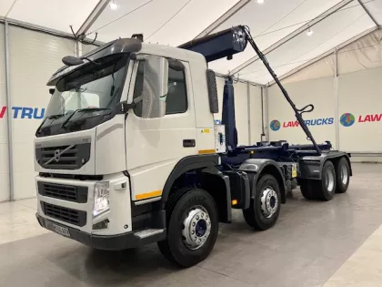 Volvo FM 460 8x4 Day Cab Hookloader Drawbar img