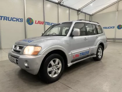 Mitsubishi Shogun 3.2 DI-D Warrior 5dr Estate img