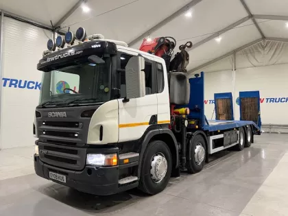 Scania P340 8x2 12 Tyre Sleeper Beavertail with Crane img