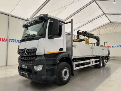 Mercedes Actros 2532 6x2 Rear Lift Brick Grab img