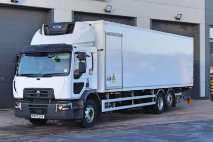 2025 (74) RENAULT D WIDE 320 DTI 8 6X2 FRIDGE (EURO 6) img