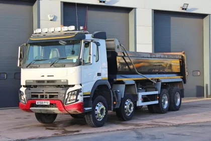 2018 (68) VOLVO FMX 420 8X4 TIPPER (EURO 6) img