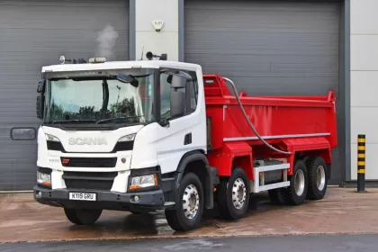 2019 (19) SCANIA P370 XT 8X4 TIPPER (EURO 6) img