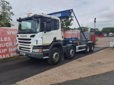 Scania P370 8X4 32,000kgs EURO 6 Fitted with BOUGHTON Hookloading equipment img