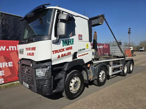 RENAULT 8X4 HOOKLOADER img