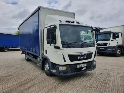 2019 MAN TGL 10.190 Curtainsider img