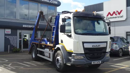 2017 DAF LF 260 Skip Loader img