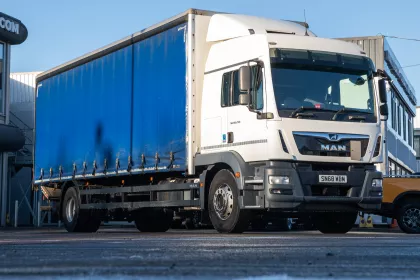 2018 MAN TGM 18.290 Curtainsider img
