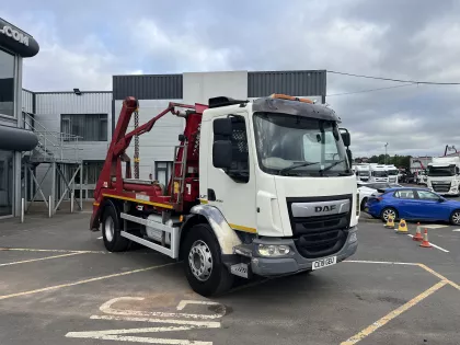 2019 DAF LF 290 Skip Loader img